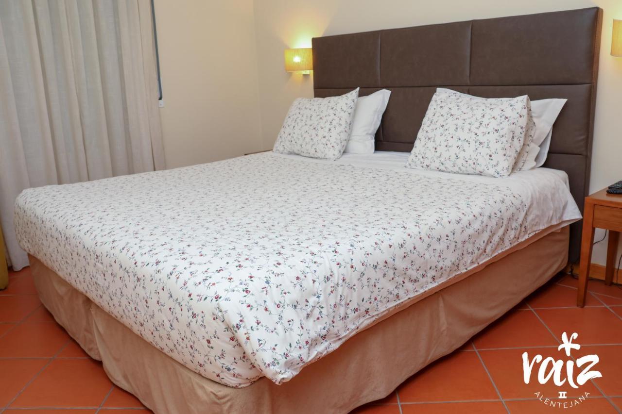 Bed and Breakfast Raiz Alentejana II Reguengos de Monsaraz Exterior foto