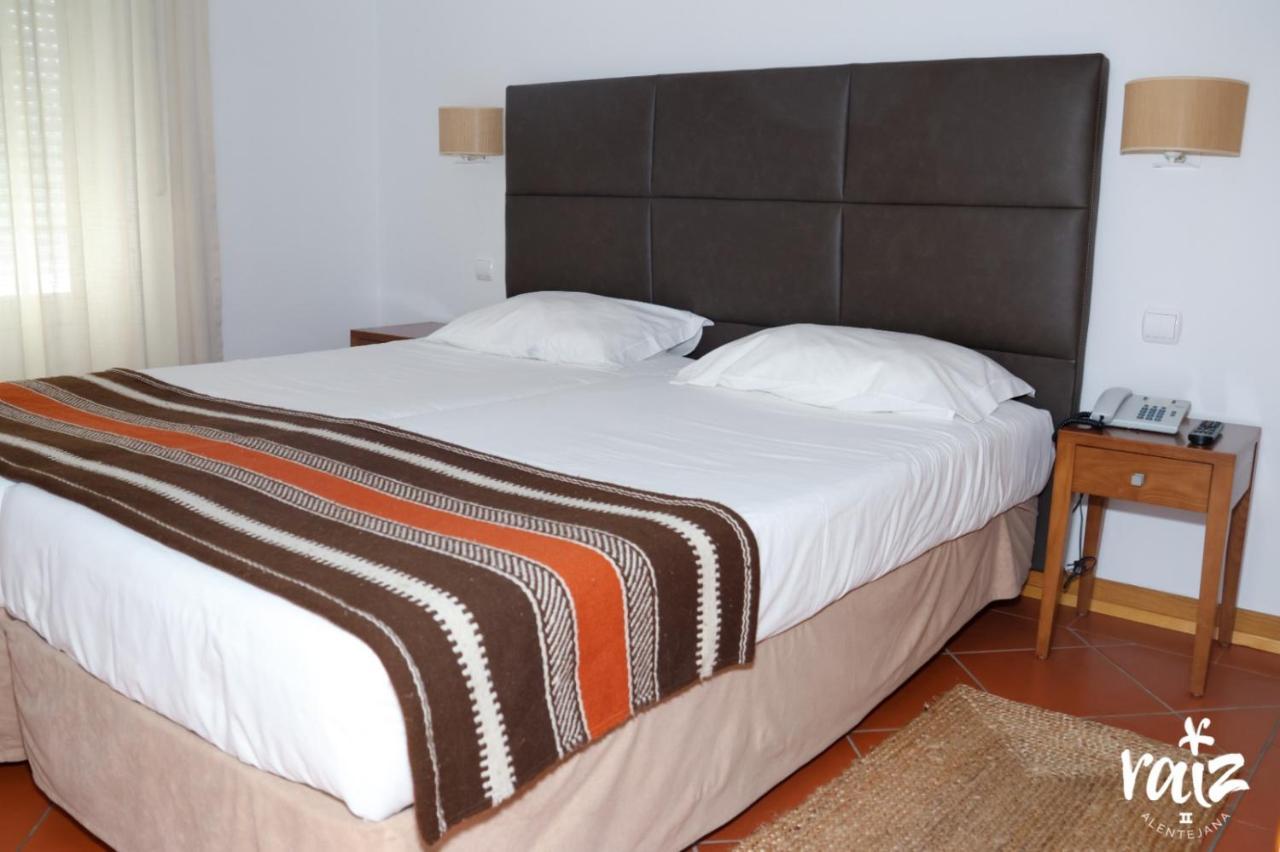 Bed and Breakfast Raiz Alentejana II Reguengos de Monsaraz Exterior foto